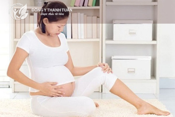 Phụ nữ mang thai có tỷ lệ mắc bệnh suy giãn tĩnh mạch chân cao hơn.