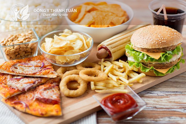 Thói quen ăn uống không khoa học là nguyên nhân gây ra trào ngược dạ dày