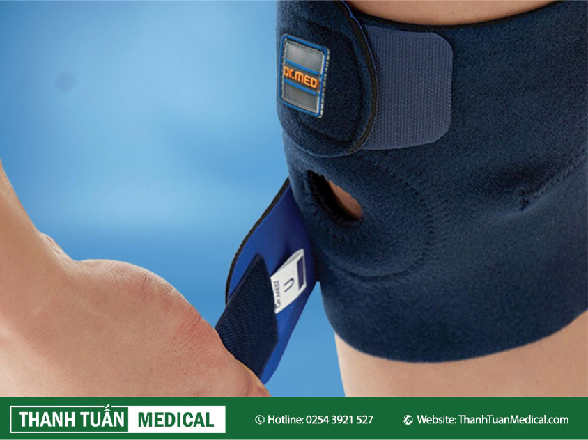 Khả năng giữ nhiệt và độ đàn hồi tuyệt vời nhờ chất liệu vải neoprene