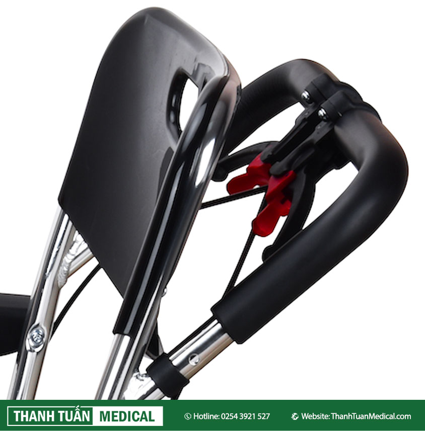 Ghế bô có phanh giúp cố định ghế khi người dùng ngồi Ghế bô có phanh giúp cố định ghế khi người dùng ngồi