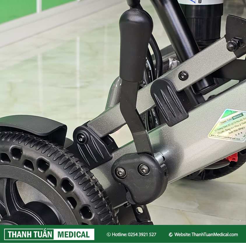 Lái xe an toàn với hệ thống phanh tay tích hợp