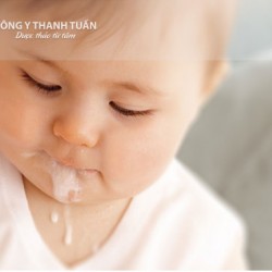 Bạn biết gì về hiện tượng trào ngược dạ dày ở trẻ em?