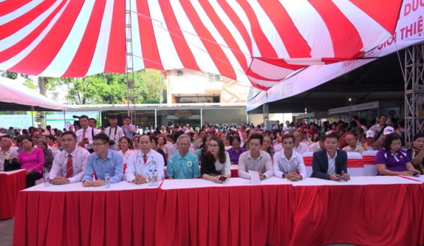 Đông Y Thanh Tuấn trong ngày khai mạc Ngày Hội Sức Khỏe Cộng Đồng TP.HCM