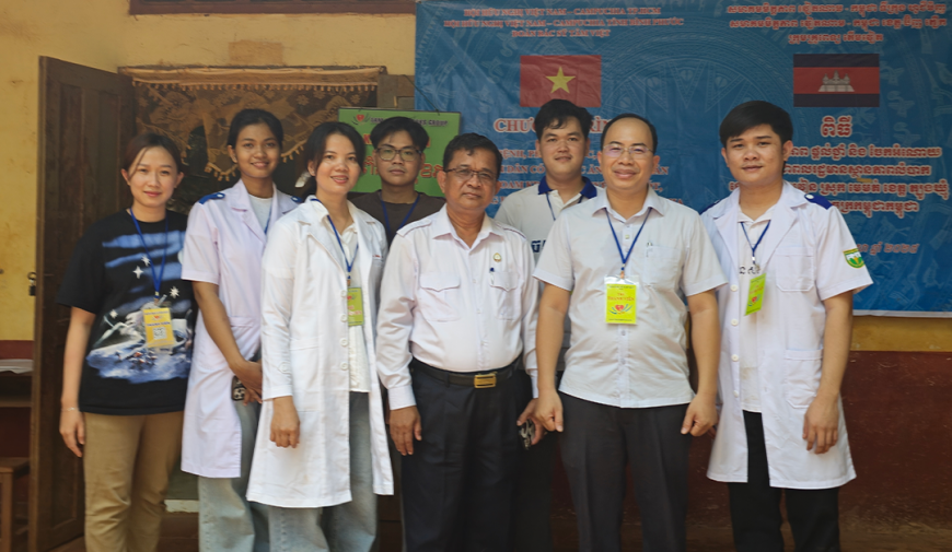 Hành trình chia sẻ yêu thương - Sức khỏe cho bà con nghèo BIÊN GIỚI -Tỉnh Taboung khmum - Vương Quốc Campuchia